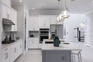 10475 ROYAL CYPRESS WAY, ORLANDO, FL 32836 - MLS#MFRO6382777