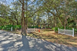 8321 HARDWOOD LANDING ROAD, ST AUGUSTINE, FL 32092 - MLS#MFRO6382806