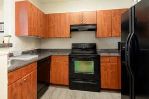 MLS# MFRO6382980, Orlando, Florida 32801