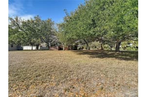 3700 DANA SHORES DRIVE, TAMPA, FL 33634 - MLS#MFRO6382988