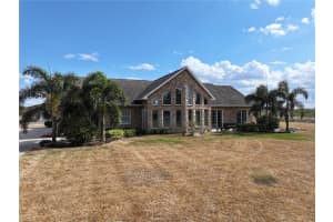 186 S Bear Pointe Dr, LAKE PLACID