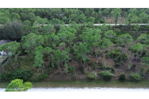 28059 CRESTWOOD DRIVE, PUNTA GORDA, FL 33955 - MLS#MFRO6383044