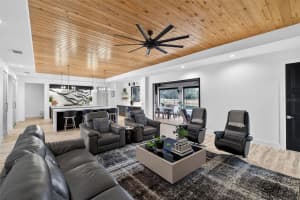 26321 AVENIDA LAS COLINAS, HOWEY IN THE HILLS, FL 34737 - MLS#MFRO6383045