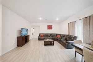 1523 ZINNIA DRIVE, DELTONA, FL 32725 - MLS#MFRO6383116