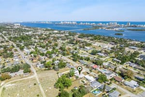 309 LAFAYETTE STREET, PORT ORANGE, FL 32127 - MLS#MFRO6383149