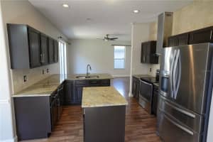 832 MAGNOLIA CREEK CIRCLE, ORLANDO, FL 32828 - MLS#MFRO6383249