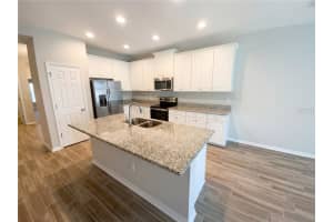 7423 POOL COMPASS LOOP, WESLEY CHAPEL, FL 33545 - MLS#MFRO6383255