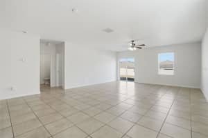 214 ENGLISH HERITAGE PLACE, DOVER, FL 33527 - MLS#MFRO6383264