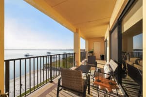 2351 LAKEVIEW DRIVE, SEBRING, FL 33870 - MLS#MFRO6383291