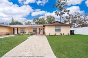 8126 Turkey Dr, ORLANDO