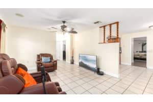 7245 PLEASANT DRIVE, ORLANDO, FL 32818 - MLS#MFRO6383441