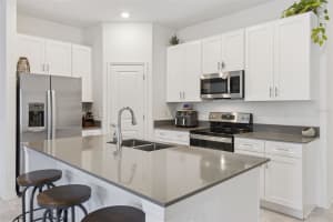 715 GROVE STREET, WINTER HAVEN, FL 33881 - MLS#MFRO6383497