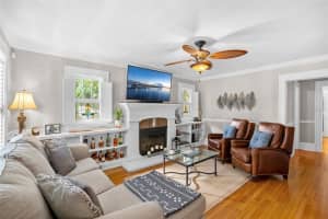 1003 JACKSON STREET, ORLANDO, FL 32801 - MLS#MFRO6383533