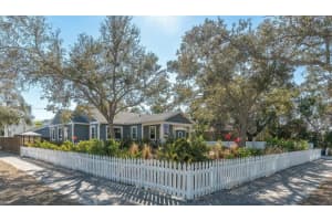 104 22nd Ave S, ST PETERSBURG