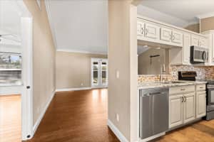 2728 BAYVIEW DRIVE, EUSTIS, FL 32726 - MLS#MFRO6383582