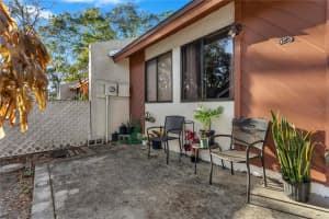 525 DERBY DRIVE, ALTAMONTE SPRINGS, FL 32714 - MLS#MFRO6383585