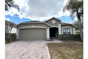 353 Kensington Dr, DAVENPORT