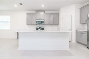 6414 LIMBERPINE ALLEY, ST CLOUD, FL 34771 - MLS#MFRO6383664