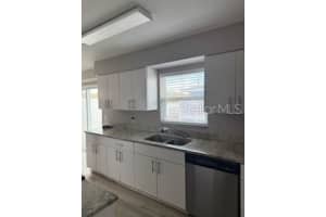 5129 OLD HIGHWAY 37, LAKELAND, FL 33811 - MLS#MFRO6383722