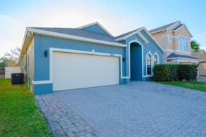 1966 WINDCREST LAKE CIRCLE, ORLANDO, FL 32824 - MLS#MFRO6383732