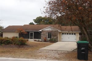 7023 WRIGHT AVENUE, MOUNT DORA, FL 32757 - MLS#MFRO6383746