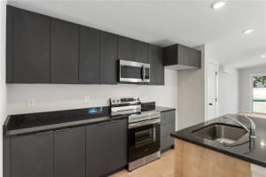 1926 CLOVERLAWN AVENUE, ORLANDO, FL 32806 - MLS#MFRO6383753