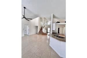 2916 DICKENS CIRCLE, KISSIMMEE, FL 34747 - MLS#MFRO6383792