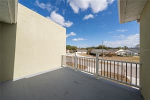 460 LAKE SHORE PARKWAY, DAVENPORT, FL 33896 - MLS#MFRO6383807