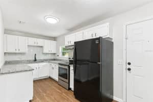 1623 16TH WAY, GAINESVILLE, FL 32609 - MLS#MFRO6383814