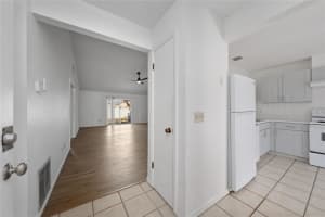 126 DAHLIA VILLAGE CIRCLE, ORLANDO, FL 32807 - MLS#MFRO6383820