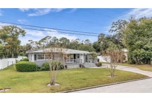 1124 EDGEWATER COURT, ORLANDO, FL 32804 Sold 03/23/26