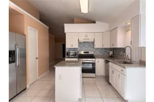 4108 OAKBERRY DRIVE, ORLANDO, FL 32817 - MLS#MFRO6383945