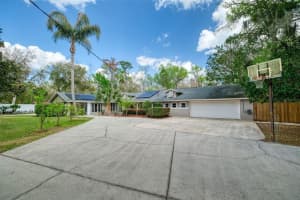 182 Parsons Rd, LONGWOOD