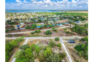 409 LAKE GROVES ROAD, LAKE PLACID, FL 33852 - MLS#MFRO6383979