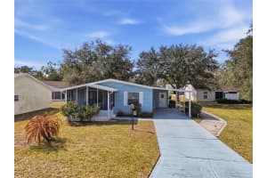 25323 CASA DEL LAGO LANE, LEESBURG, FL 34748 - MLS#MFRO6383988