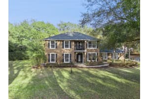 1545 COVERED BRIDGE DRIVE, DELAND, FL 32724 - MLS#MFRO6384065