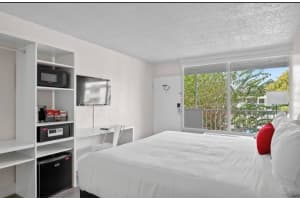 2930 POLYNESIAN ISLE BOULEVARD, KISSIMMEE, FL 34746 - MLS#MFRO6384068