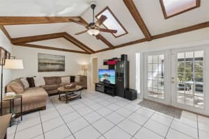 801 RIVERBEND BOULEVARD, LONGWOOD, FL 32779 - MLS#MFRO6384091