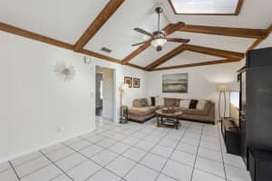 801 RIVERBEND BOULEVARD, LONGWOOD, FL 32779 - MLS#MFRO6384091