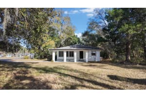 1621 UNIVERSITY AVENUE, GAINESVILLE, FL 32641 - MLS#MFRO6384121