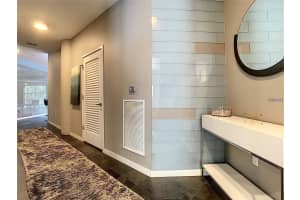 1 EOLA DRIVE, ORLANDO, FL 32801 - MLS#MFRO6384212