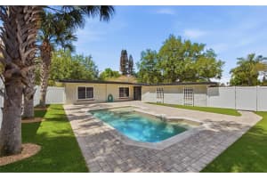 701 STRATHMORE DRIVE, ORLANDO, FL 32803 - MLS#MFRO6384225