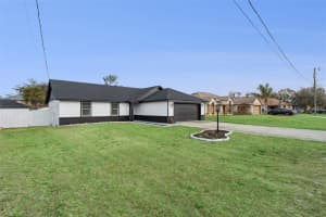 937 POTOMAC AVENUE, DELTONA, FL 32738 - MLS#MFRO6384325