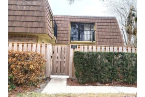 5371 BAMBOO COURT, ORLANDO, FL 32811 - MLS#MFRO6384352