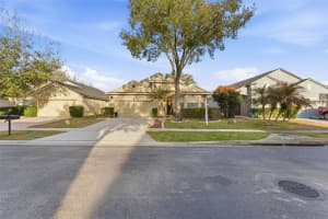 4755 NORTHERN DANCER WAY, ORLANDO, FL 32826 - MLS#MFRO6384504