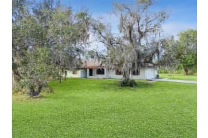 4250 VALENCIA DRIVE, INDIAN LAKE ESTATES, FL 33855 - MLS#MFRO6384547