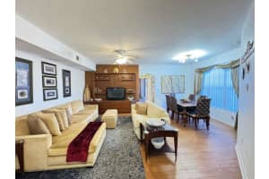 5560 METROWEST BOULEVARD, ORLANDO, FL 32811 - MLS#MFRO6384629