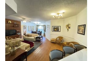 5560 METROWEST BOULEVARD, ORLANDO, FL 32811 - MLS#MFRO6384629