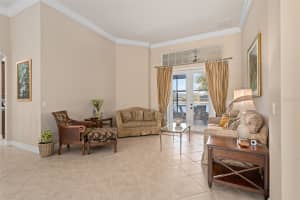 8798 WARWICK SHORE CROSSING, ORLANDO, FL 32829 - MLS#MFRO6384634