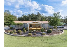 9972 SW COUNTY ROAD 240, LAKE CITY, FL 32024 - MLS#MFRO6384658